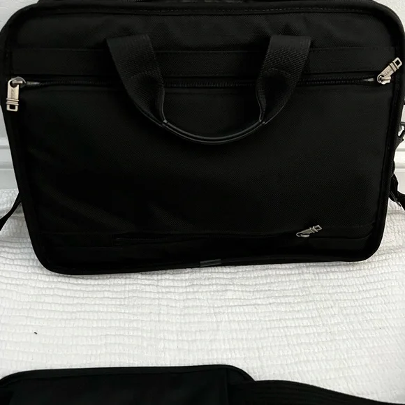 Tumi Laptop Carry Authentic